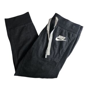 Nike Women’s Small Gray Cropped Jogger Sweatpants Drawstring Swoosh Athleisure